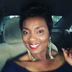 Meet your Posher, Kimberly